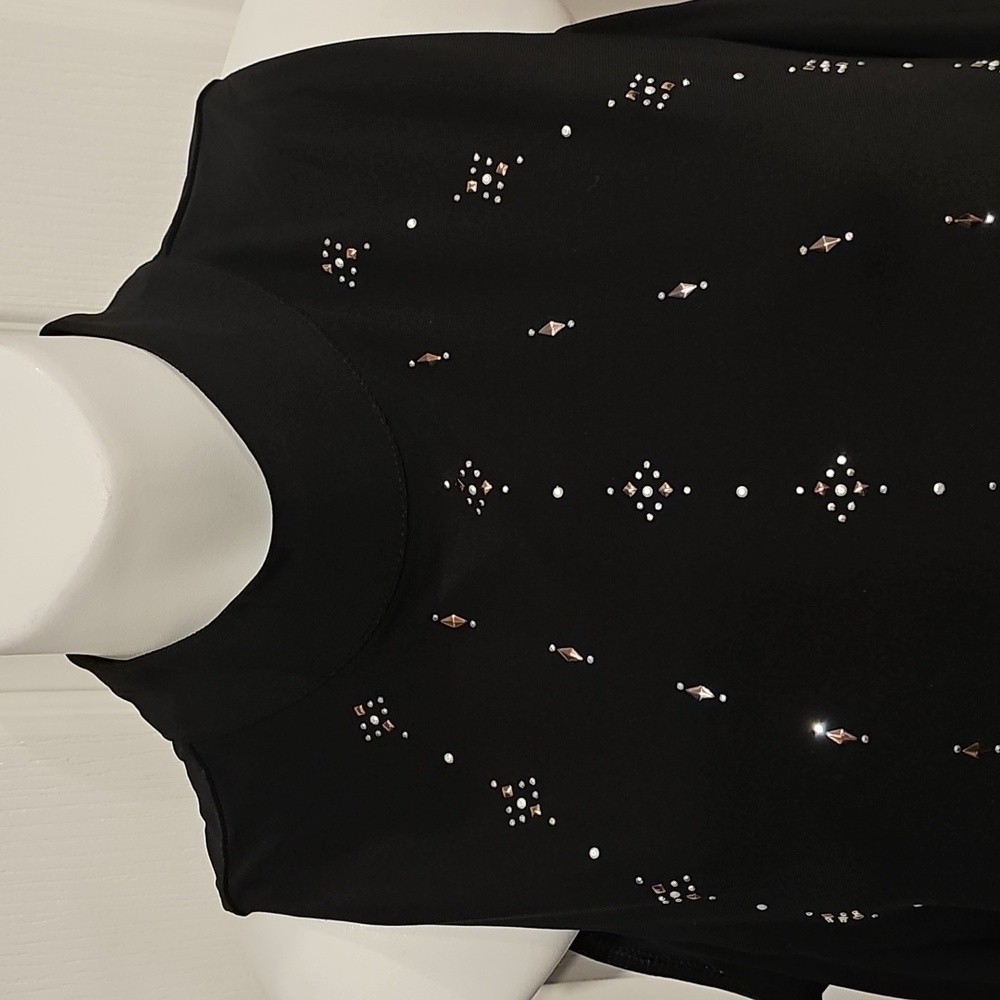 WHBM Cold Shoulder Embellished Dress Sz  S NWT MSRP $130 - Picture 6 of 10